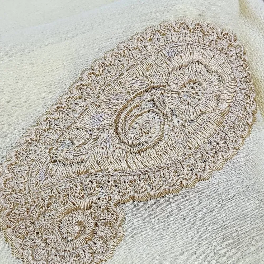 🔺️NWT Cream Embroidered Sequined Paisley Rayon Scarf